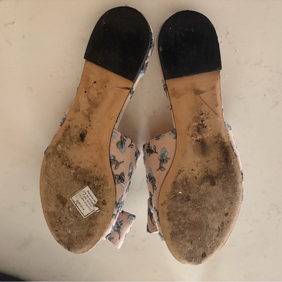 Rochas Slide - Picture 3 of 7